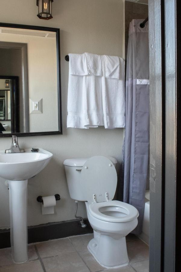Hotel Chataura Dearborn Zewnętrze zdjęcie