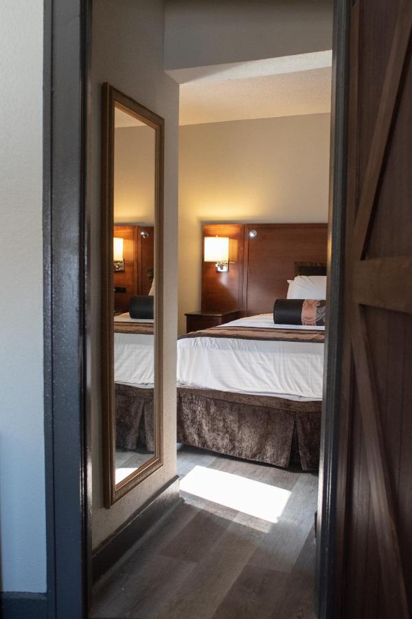 Hotel Chataura Dearborn Zewnętrze zdjęcie